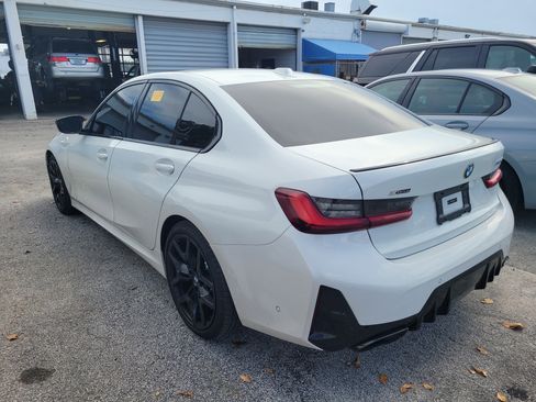 Used 2025 BMW M340i xDrive AWD/4WD image 3