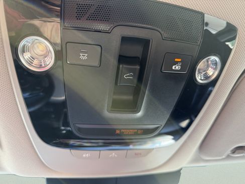 Used 2022 Kia Sorento EX AWD/4WD image 32