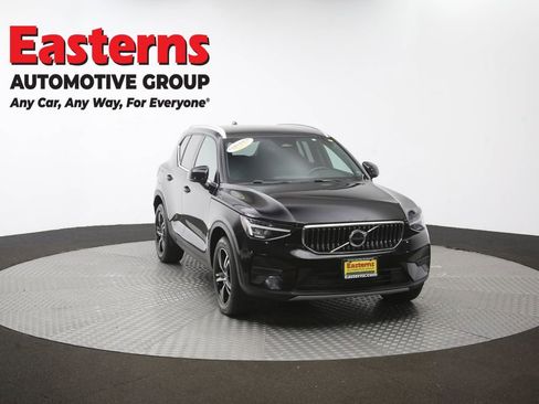 Used 2024 Volvo XC40 B5 Core AWD/4WD image 51