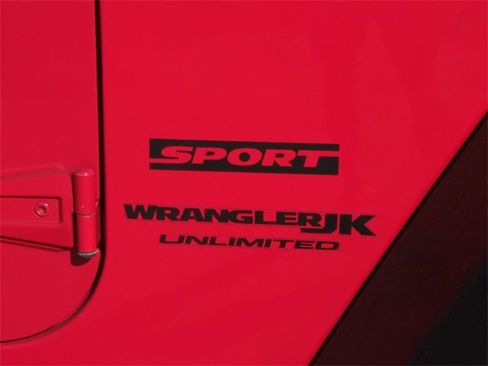 Used 2018 Jeep Wrangler Unlimited Sport S image 13