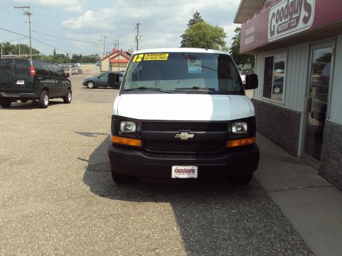 Used 2012 Chevrolet Express 1500 AWD w/ Power Package image 3