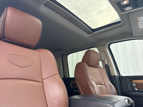 Used 2015 RAM 3500 Laramie Longhorn image 16