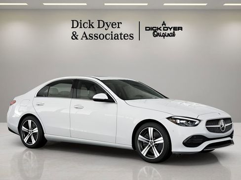 Used 2025 Mercedes-Benz C 300 Sedan image 1