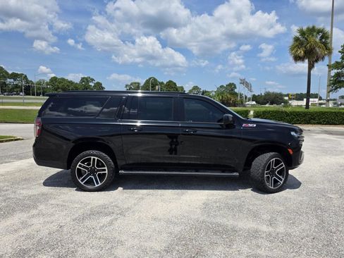 Used 2021 Chevrolet Suburban Z71 AWD/4WD image 38
