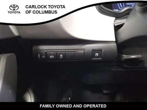 Used 2026 Toyota Corolla SE FWD image 25