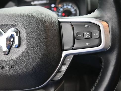 Used 2022 RAM 1500 Big Horn AWD/4WD image 19