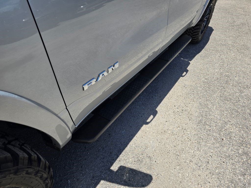 New 2026 RAM 1500 Big Horn AWD/4WD image 13