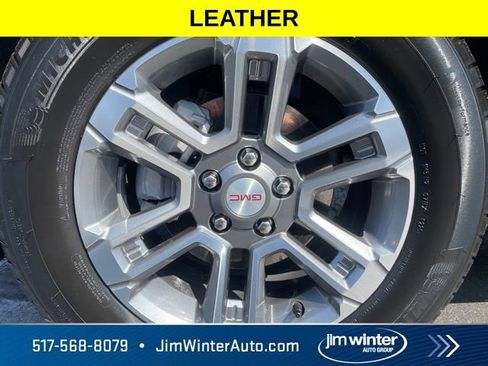 Used 2026 GMC Terrain Elevation w/ Elevation Premium Package AWD/4WD image 3