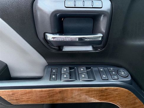 Used 2017 Chevrolet Silverado 3500 LTZ w/ Duramax Plus Package image 32