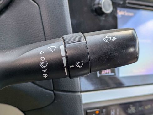 Used 2017 Subaru Legacy 2.5i Premium w/ Moonroof Package image 25