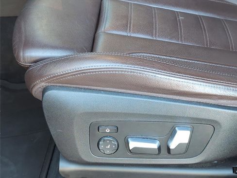 Used 2022 BMW X3 sDrive30i w/ Premium Package image 10