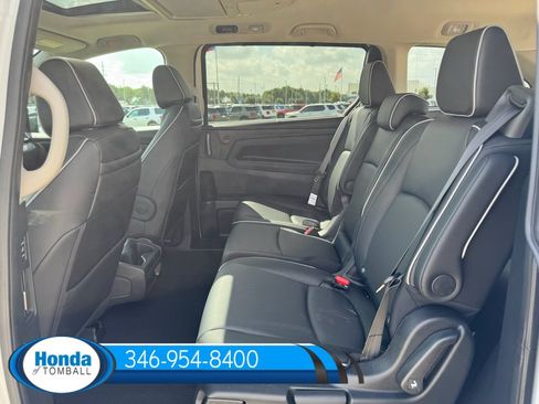 New 2026 Honda Odyssey Touring image 15