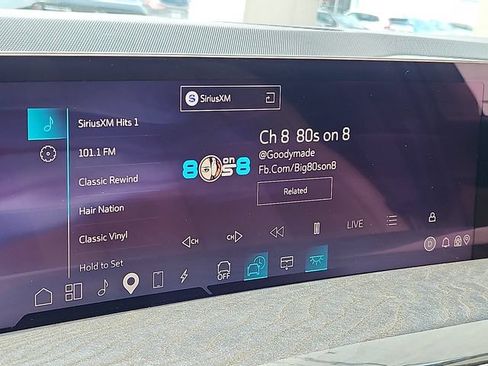 Certified 2025 Cadillac Escalade IQ Luxury 2 AWD/4WD image 16