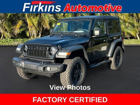 Used 2025 Jeep Wrangler Sport image 1