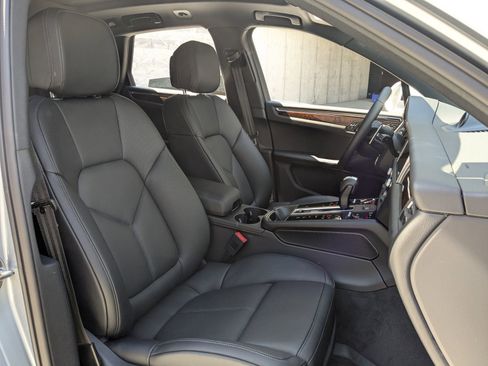 New 2026 Porsche Macan AWD/4WD image 26