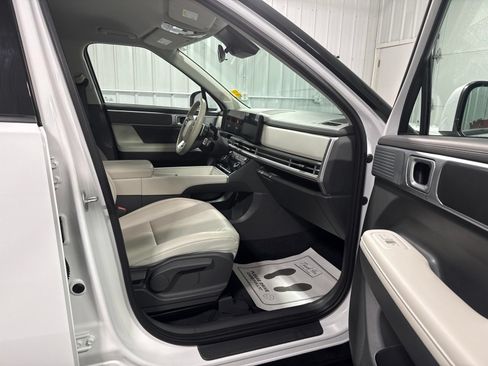 Used 2026 Hyundai Santa Fe SEL AWD/4WD image 12