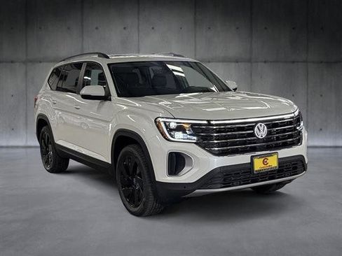 New 2026 Volkswagen Atlas SE FWD image 7