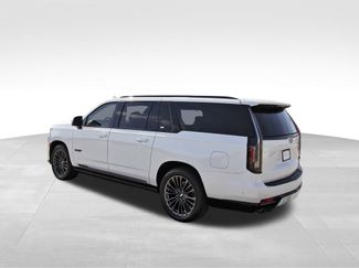 Certified 2023 Cadillac Escalade ESV V video 3
