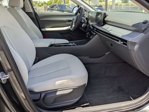 Used 2025 Hyundai Sonata SEL FWD image 27
