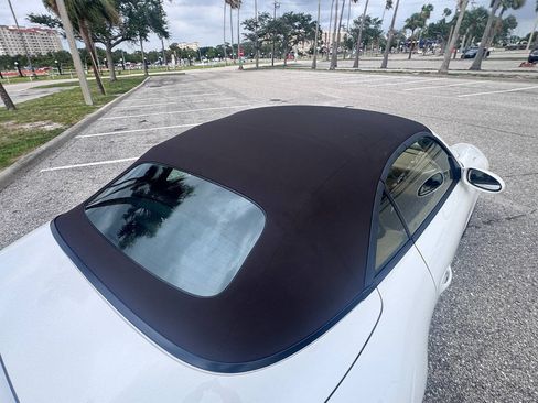 Used 2006 Porsche 911 Carrera S RWD image 62