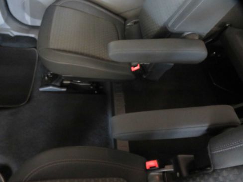 Used 2020 Ford Transit Connect XLT FWD image 50