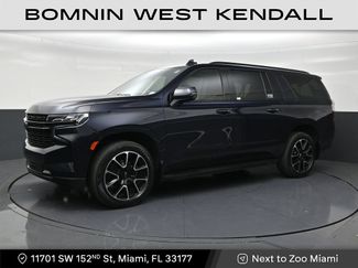 Used 2024 Chevrolet Suburban RST w/ Luxury Package RWD video 1