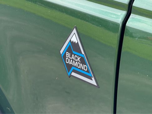 Used 2023 Ford Bronco Black Diamond AWD/4WD image 6
