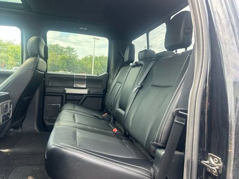 Used 2018 Ford F150 Lariat w/ Equipment Group 502A Luxury AWD/4WD image 7