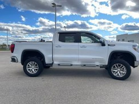 Used 2021 GMC Sierra 1500 SLT image 21