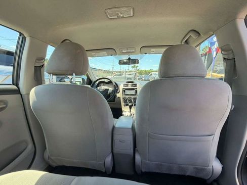 Used 2013 Toyota Corolla LE FWD image 30