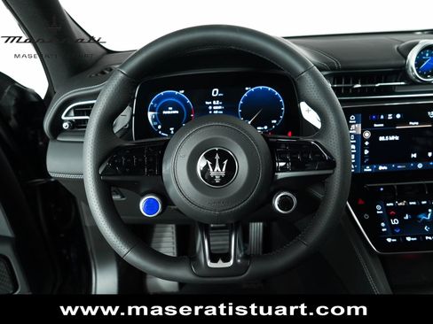 New 2025 Maserati Grecale Modena AWD/4WD image 27