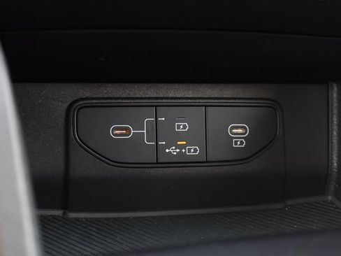 Used 2026 Kia Sportage LX FWD image 19