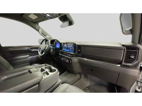 Used 2024 Chevrolet Silverado 1500 LT AWD/4WD image 16