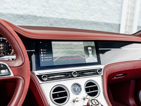 Used 2020 Bentley Continental GT image 35