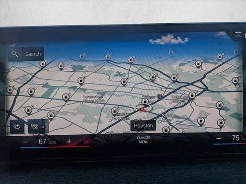 Used 2023 BMW 330i Sedan w/ Driving Assistance Package image 10