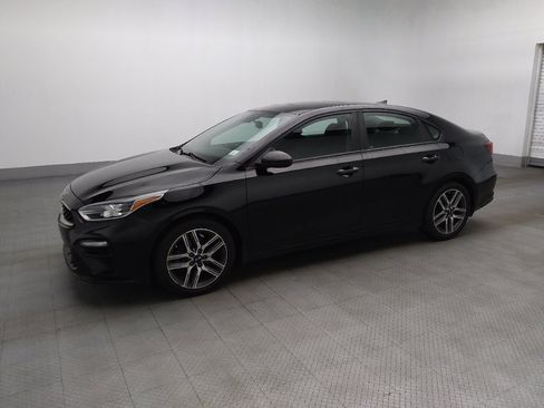 Used 2019 Kia Forte S w/ S Premium Package FWD image 2