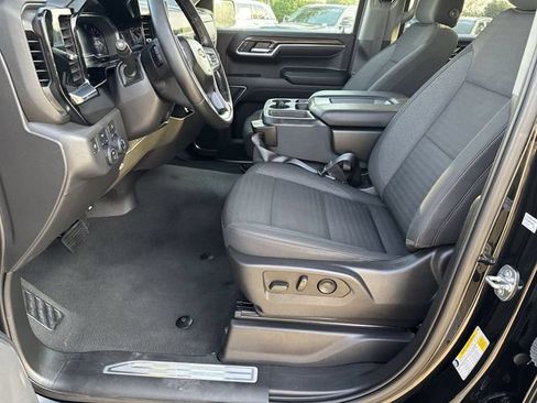 Used 2023 Chevrolet Silverado 1500 LT AWD/4WD image 18