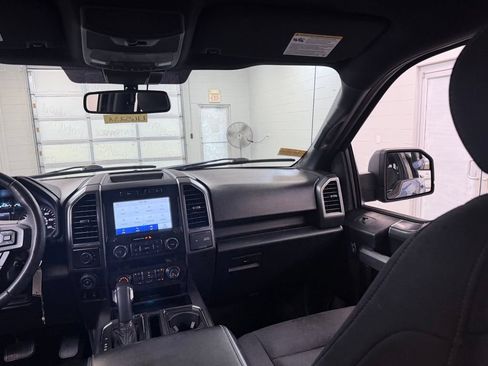Used 2020 Ford F150 XLT w/ Equipment Group 302A Luxury AWD/4WD image 27