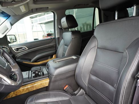 Used 2017 GMC Yukon Denali w/ Open Road Package image 28