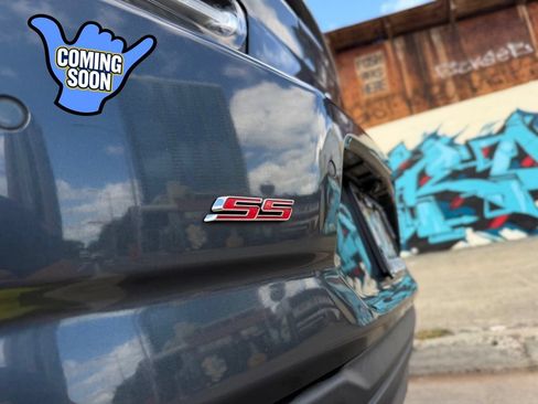 Used 2019 Chevrolet Camaro SS RWD image 8