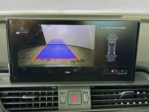 Certified 2023 Audi Q5 2.0T Premium w/ Convenience Package image 13