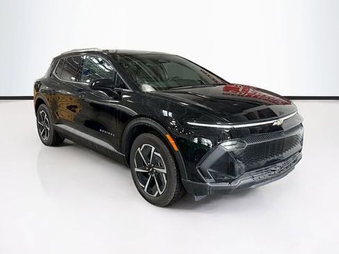 New 2026 Chevrolet Equinox EV LT AWD/4WD image 3