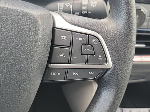 New 2026 Toyota Grand Highlander FWD image 10