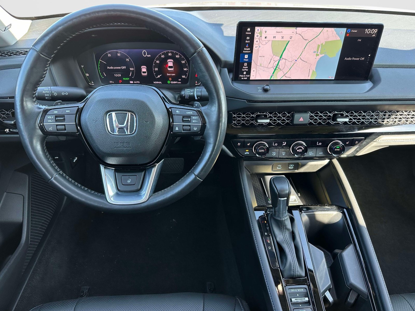 Used 2025 Honda Accord Touring image 7