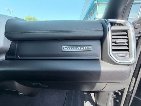 Used 2026 RAM 2500 Laramie AWD/4WD image 22