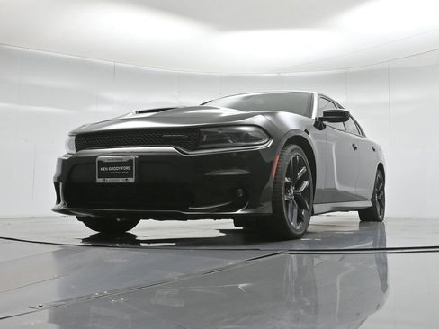 Used 2022 Dodge Charger GT w/ Blacktop Package image 45