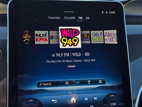 Used 2026 Mercedes-Benz GLC 300 image 30