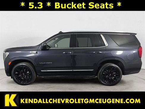 Used 2023 GMC Yukon SLT image 2