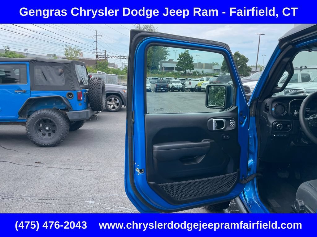 Certified 2025 Jeep Wrangler Unlimited Rubicon 4xe w/ Safety Group AWD/4WD image 46