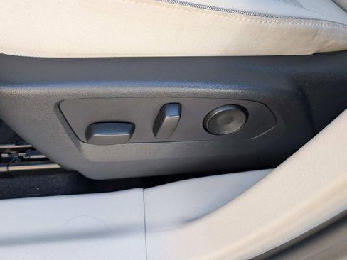 Used 2021 Buick Envision Essence image 19